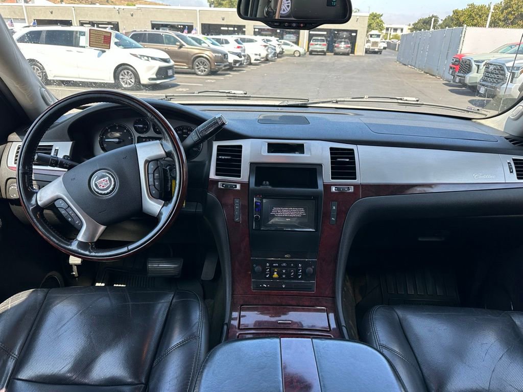 Used 2007 Cadillac Escalade EXT w/ Information Package AWD/4WD image 10