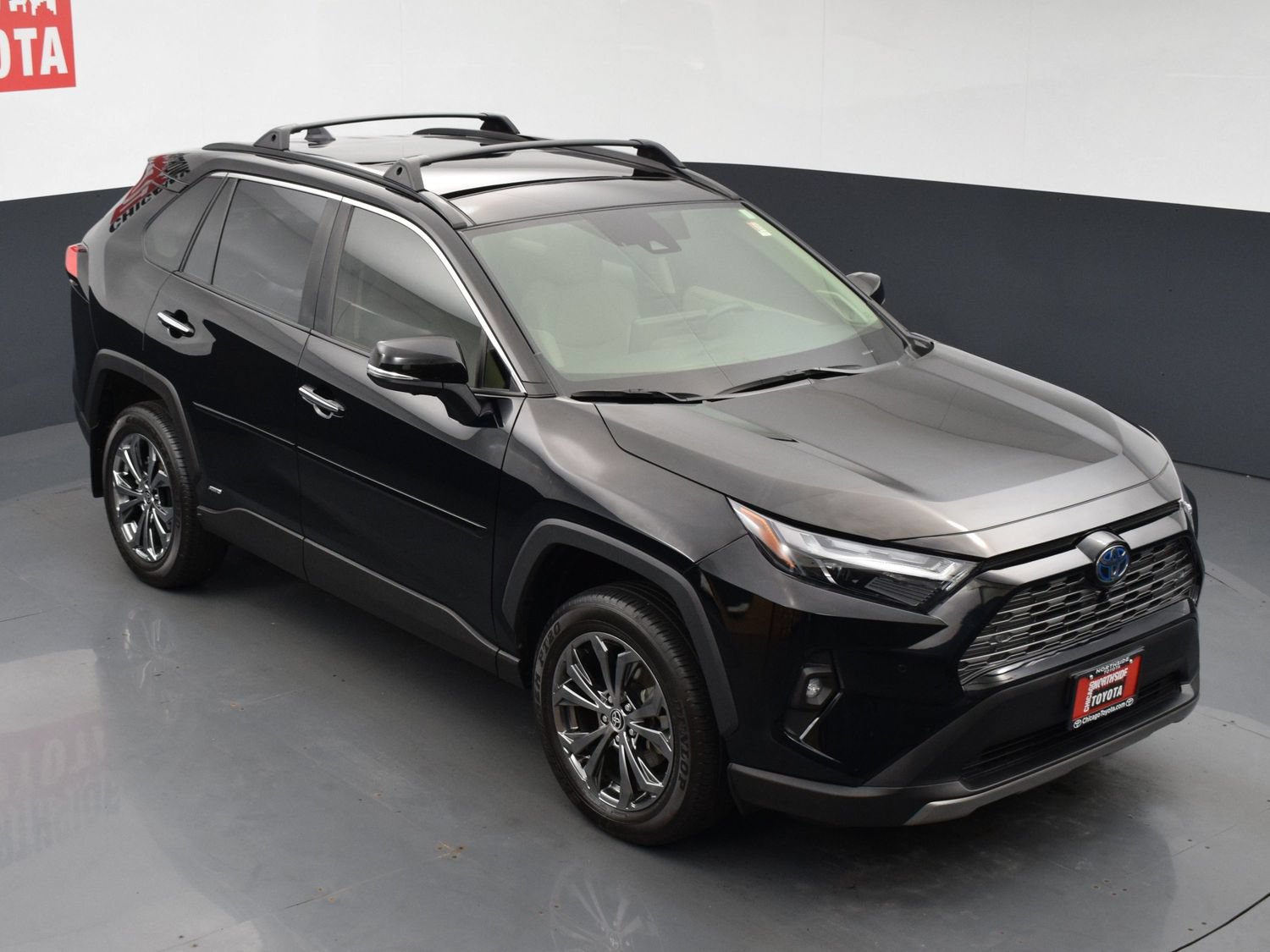 Used 2023 Toyota RAV4 Limited AWD/4WD image 31