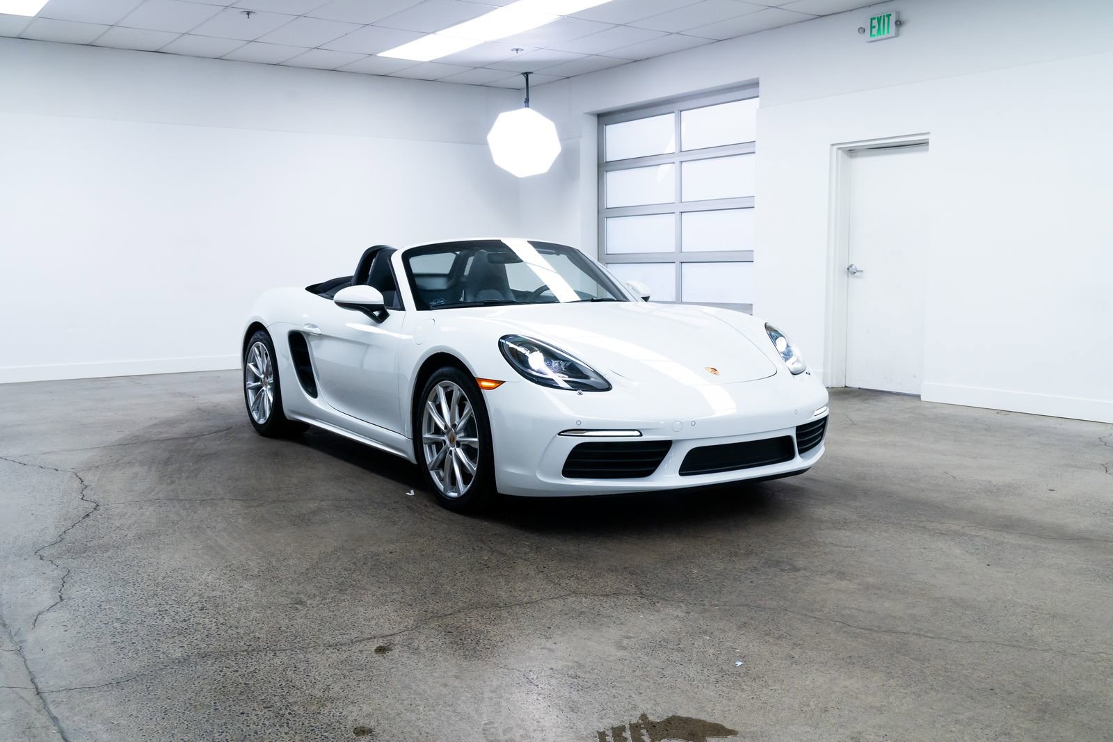 Used 2024 Porsche 718 Boxster image 21