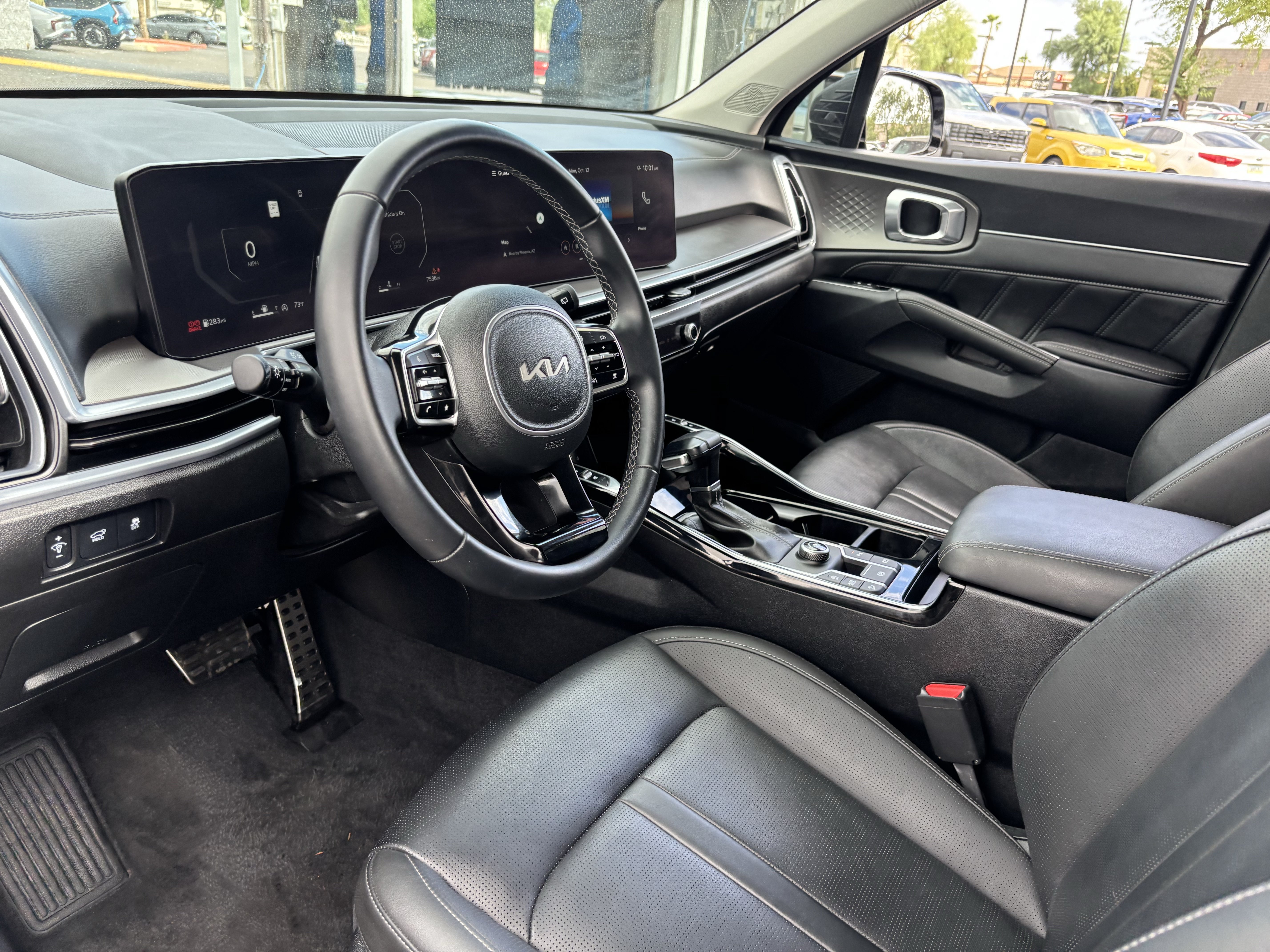 Used 2025 Kia Sorento SX FWD image 17