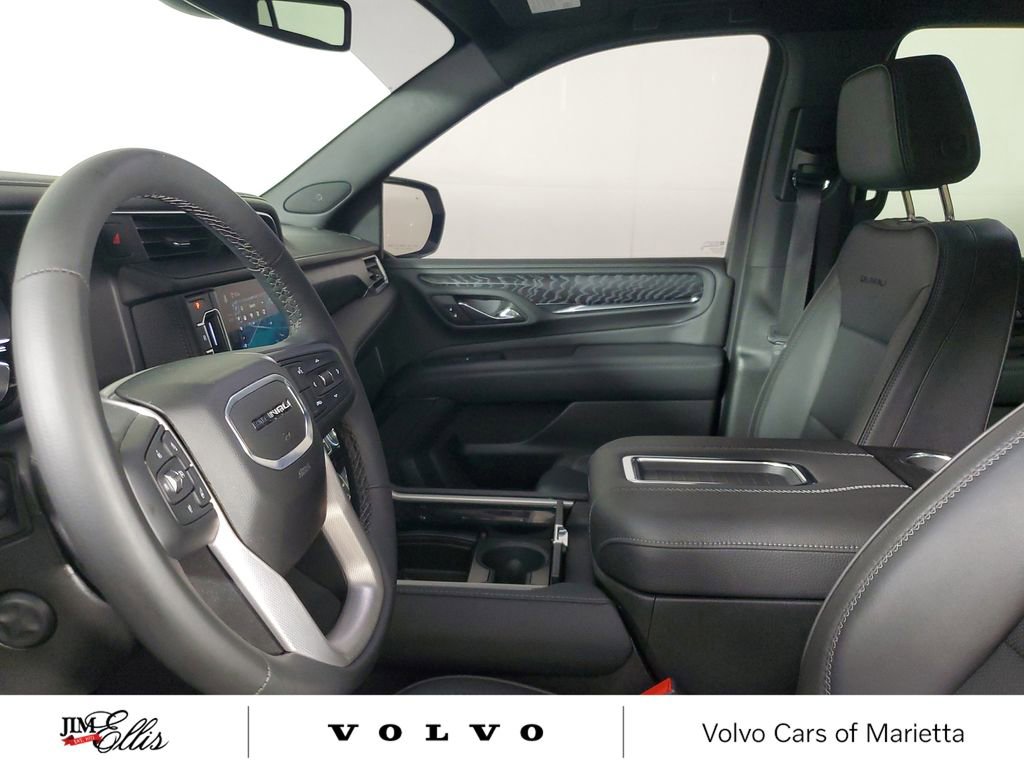 Used 2024 GMC Yukon Denali RWD image 25