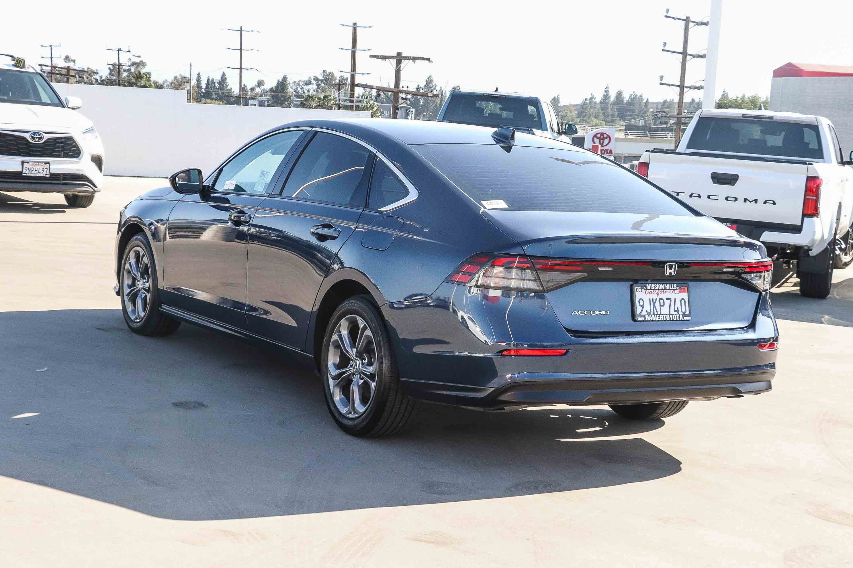 Used 2023 Honda Accord EX image 5