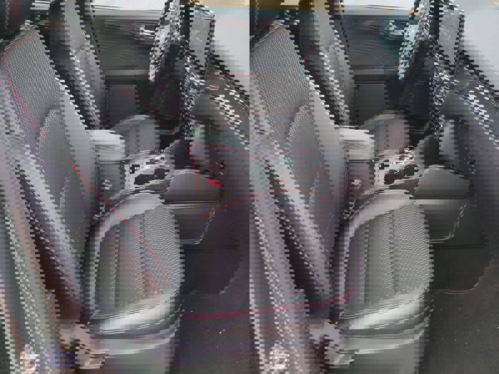 Used 2024 Ford Escape ST-Line Select w/ Tech Pack #1 image 21