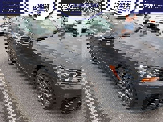 Used 2017 Volkswagen Passat 1.8T R-Line