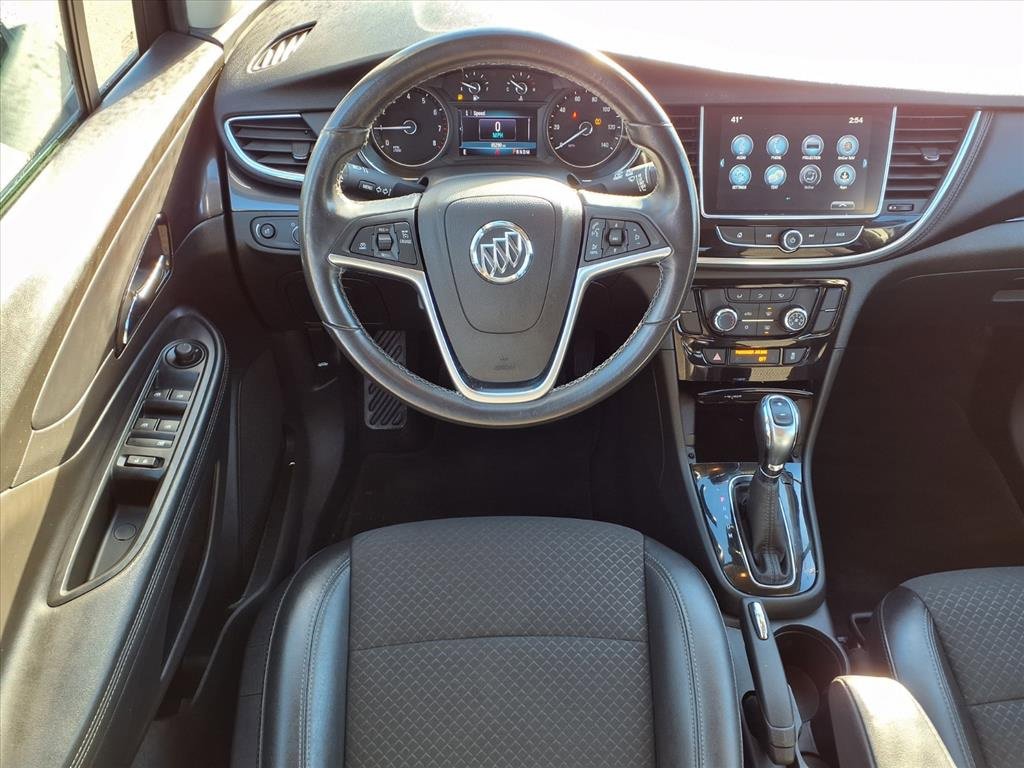 Used 2020 Buick Encore Preferred image 15