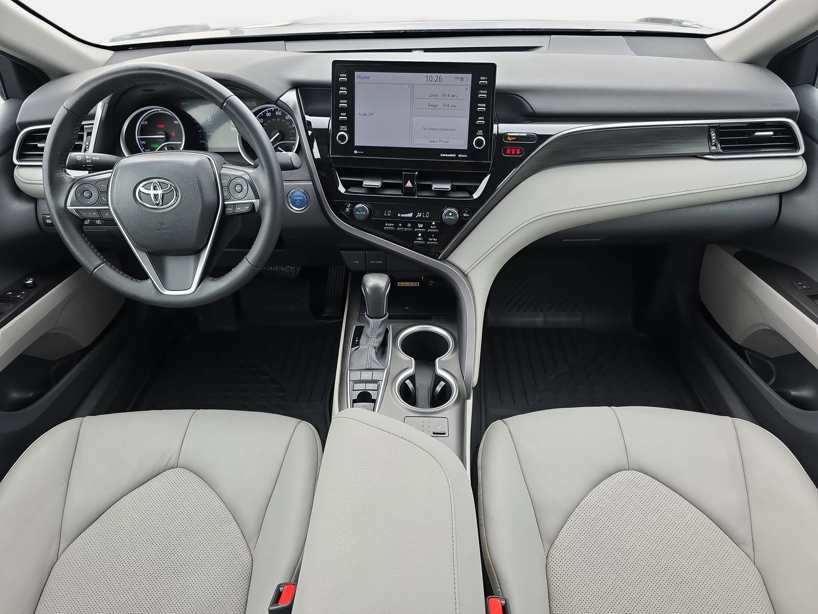 Used 2024 Toyota Camry XLE image 9