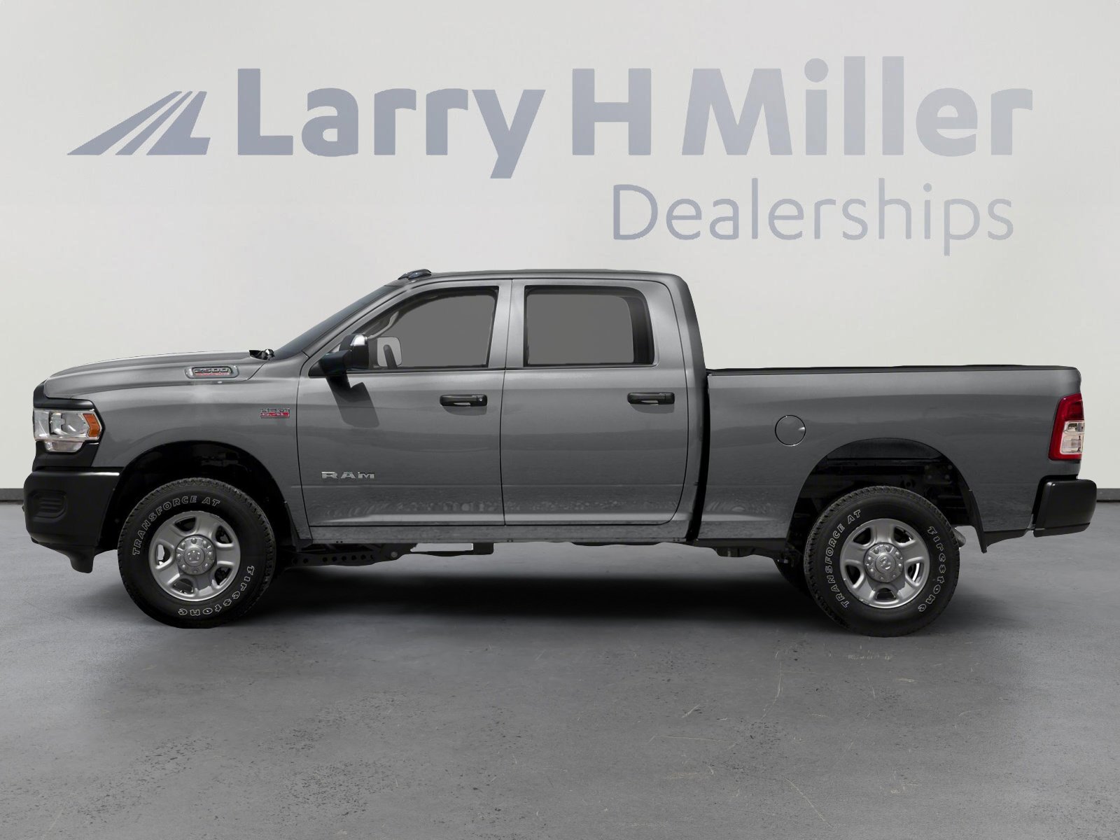 Used 2019 RAM 2500 Tradesman image 3