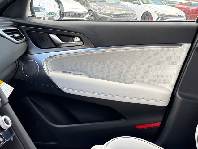 New 2027 Genesis G70 2.5T RWD image 21