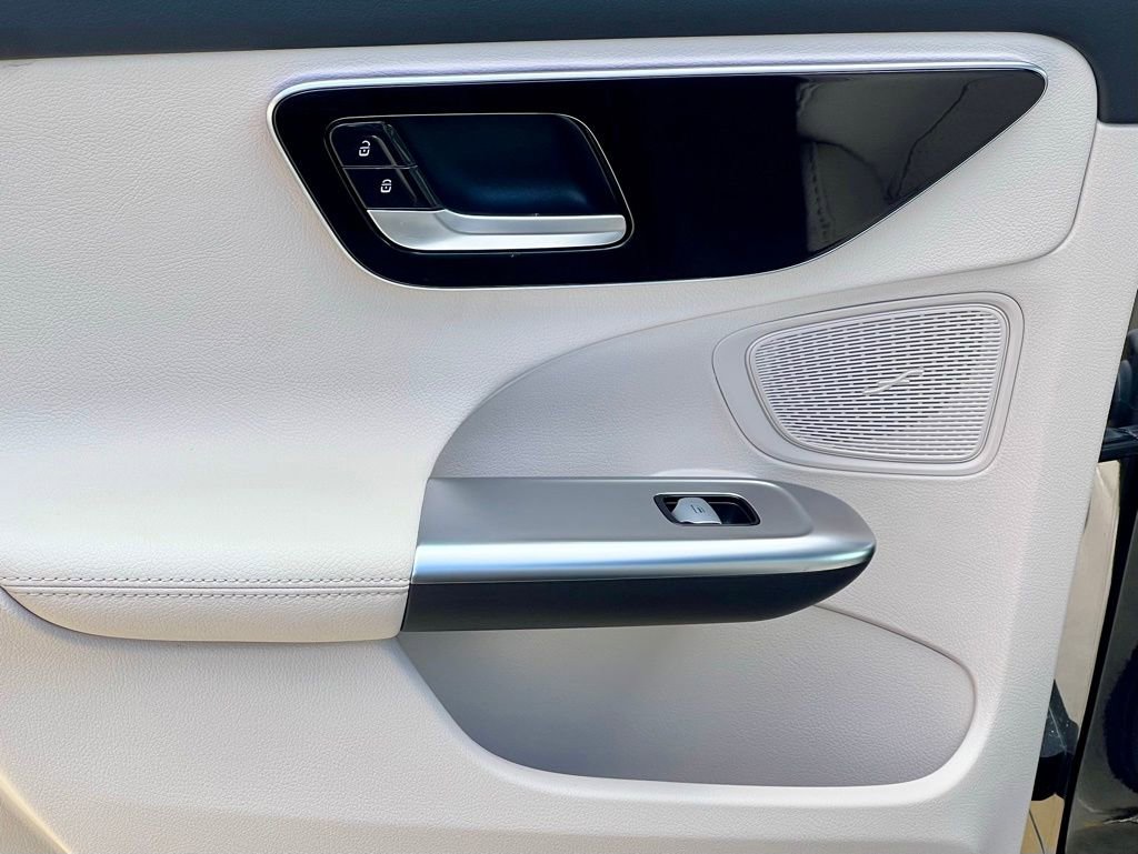 Certified 2022 Mercedes-Benz C 300 4MATIC Sedan image 24
