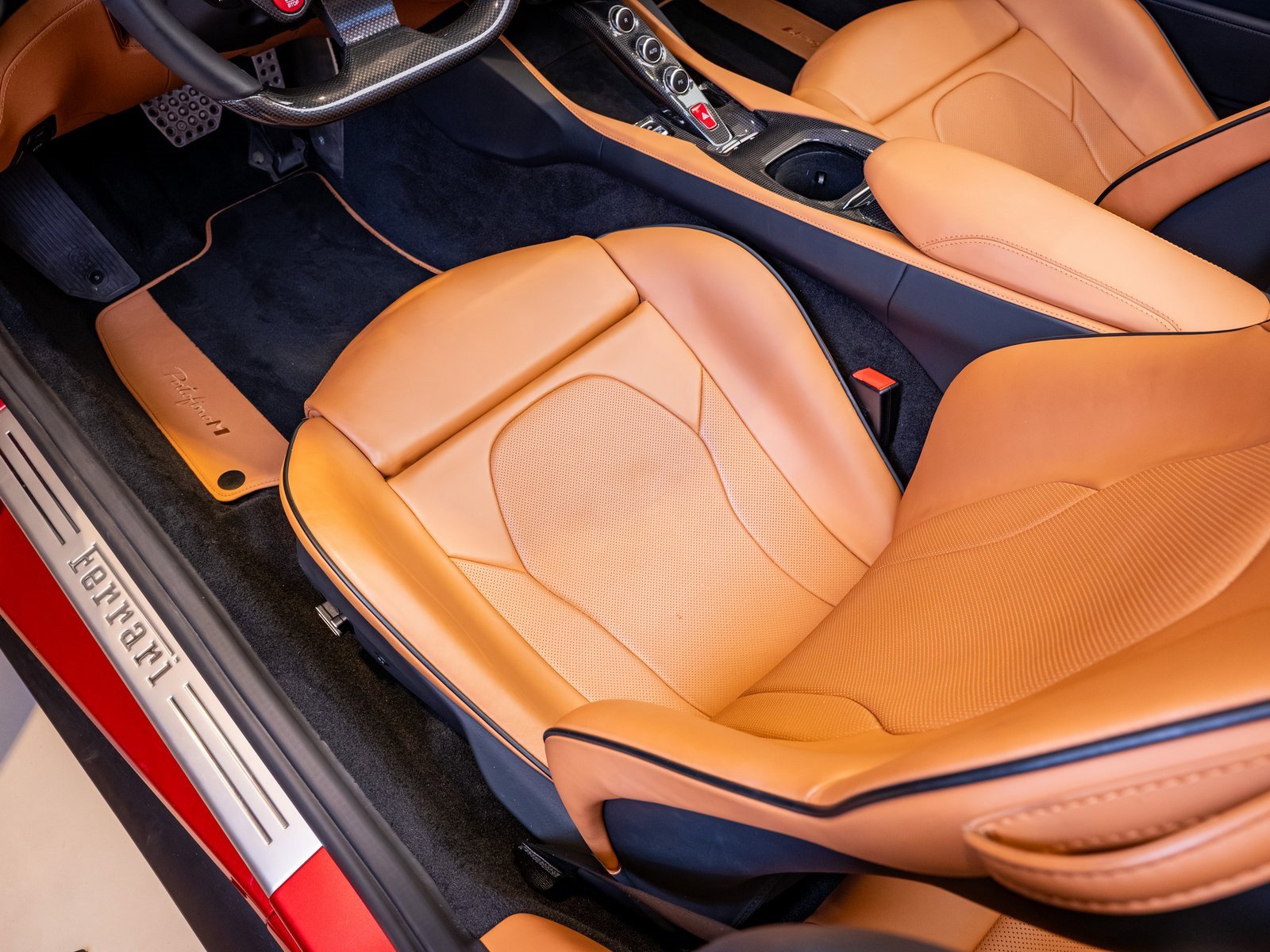 Used 2022 Ferrari Portofino M image 12