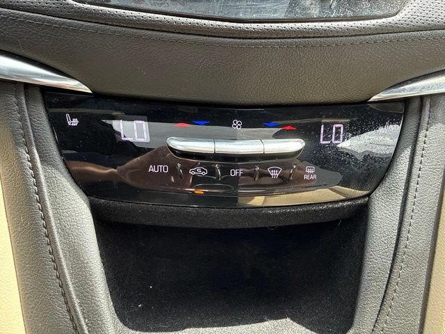 Used 2017 Cadillac XT5 Luxury w/ Driver Awareness Package FWD image 31