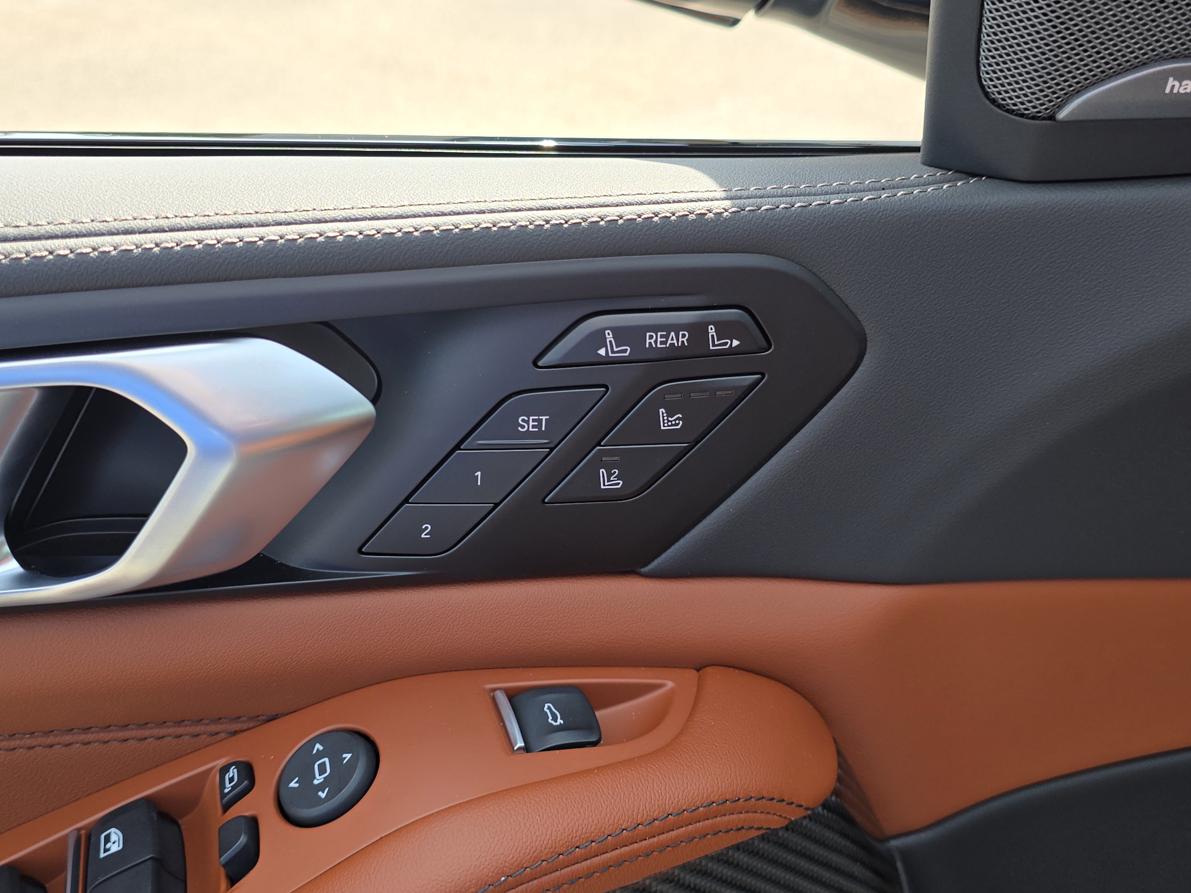 New 2026 BMW X7 M60i image 21