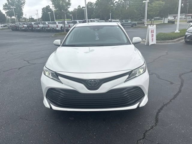 Used 2020 Toyota Camry LE FWD image 11