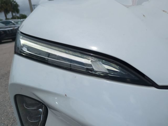Used 2025 Buick Envision Avenir AWD/4WD image 10