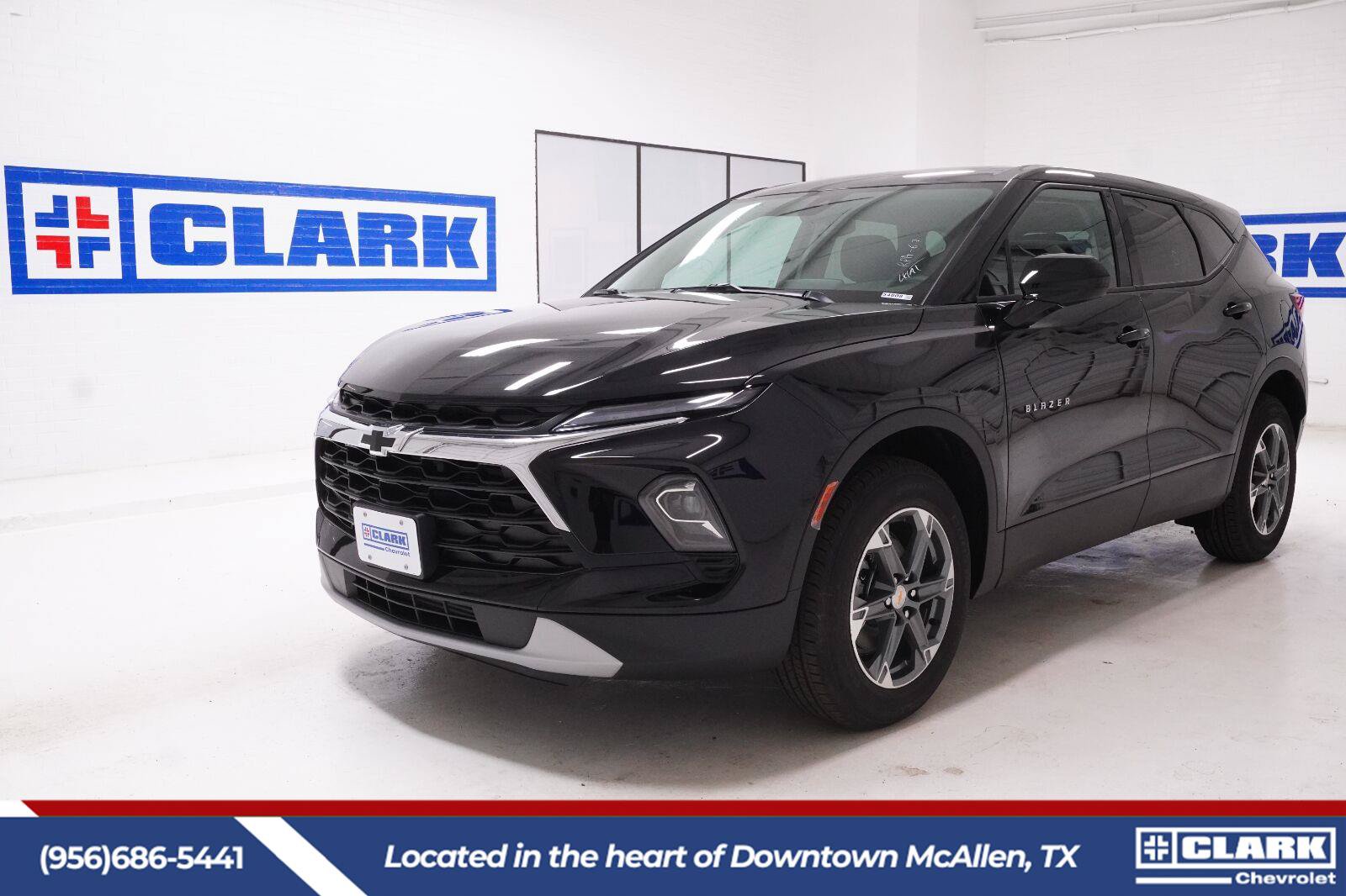 New 2026 Chevrolet Blazer LT FWD image 1