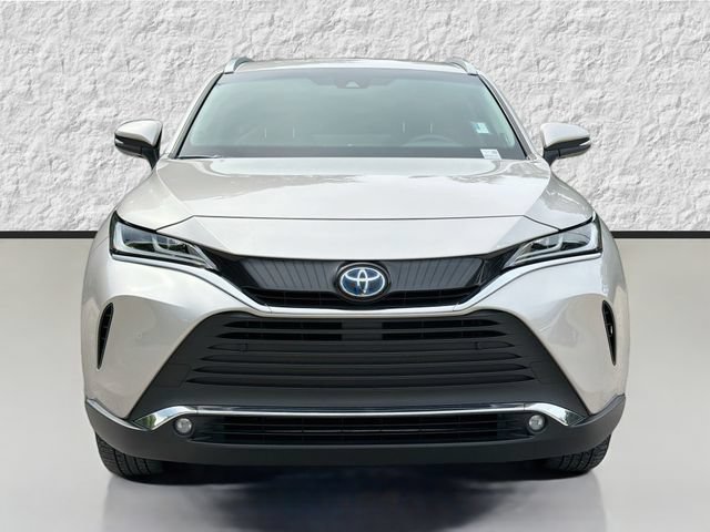 Used 2024 Toyota Venza XLE AWD/4WD image 8