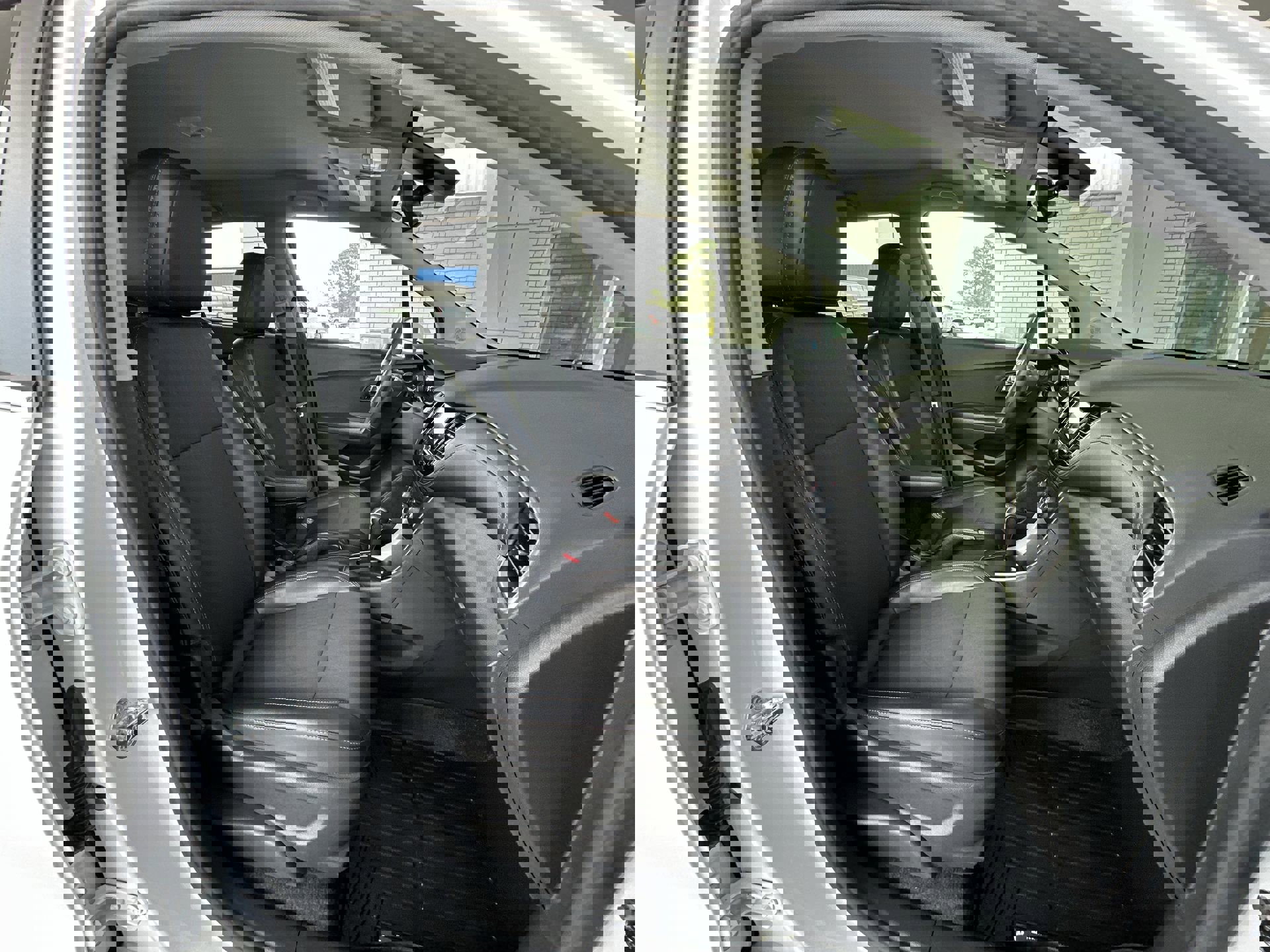 Used 2020 Chevrolet Trax LT w/ LT Convenience Package FWD image 25