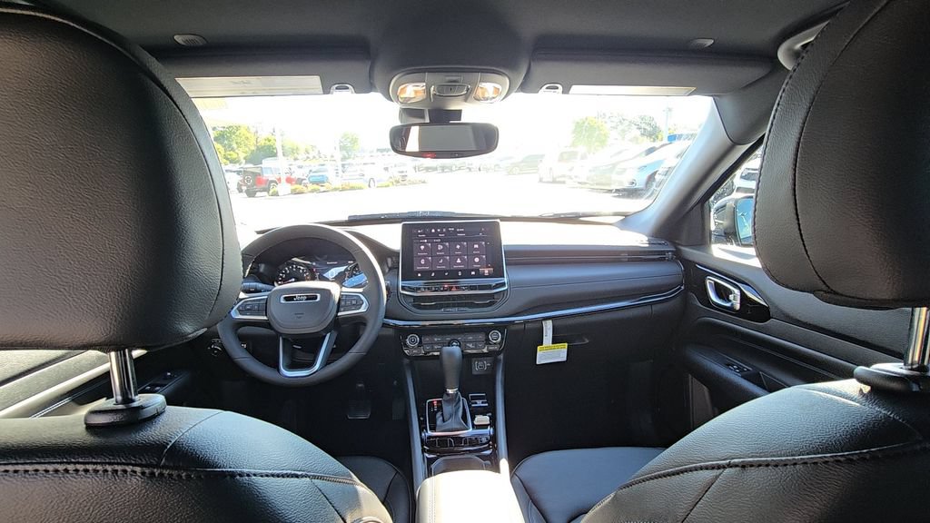 New 2026 Jeep Compass Limited AWD/4WD image 21