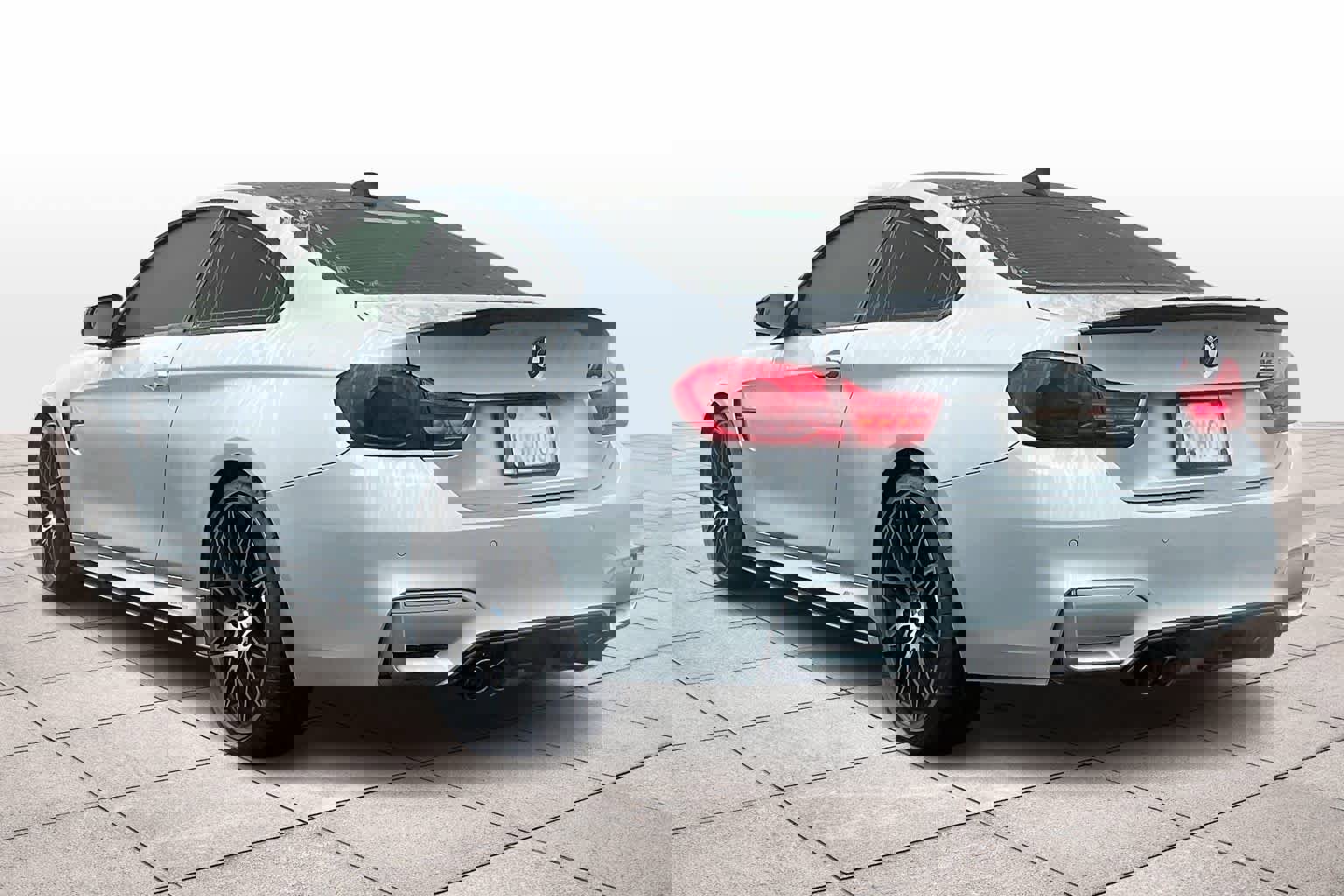 Used 2018 BMW M4 Coupe image 13