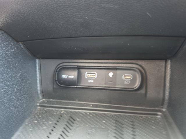Certified 2025 Kia Sportage EX w/ Premium Package FWD image 29