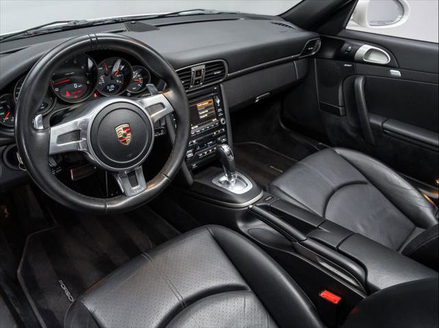 Used 2011 Porsche 911 Carrera image 4