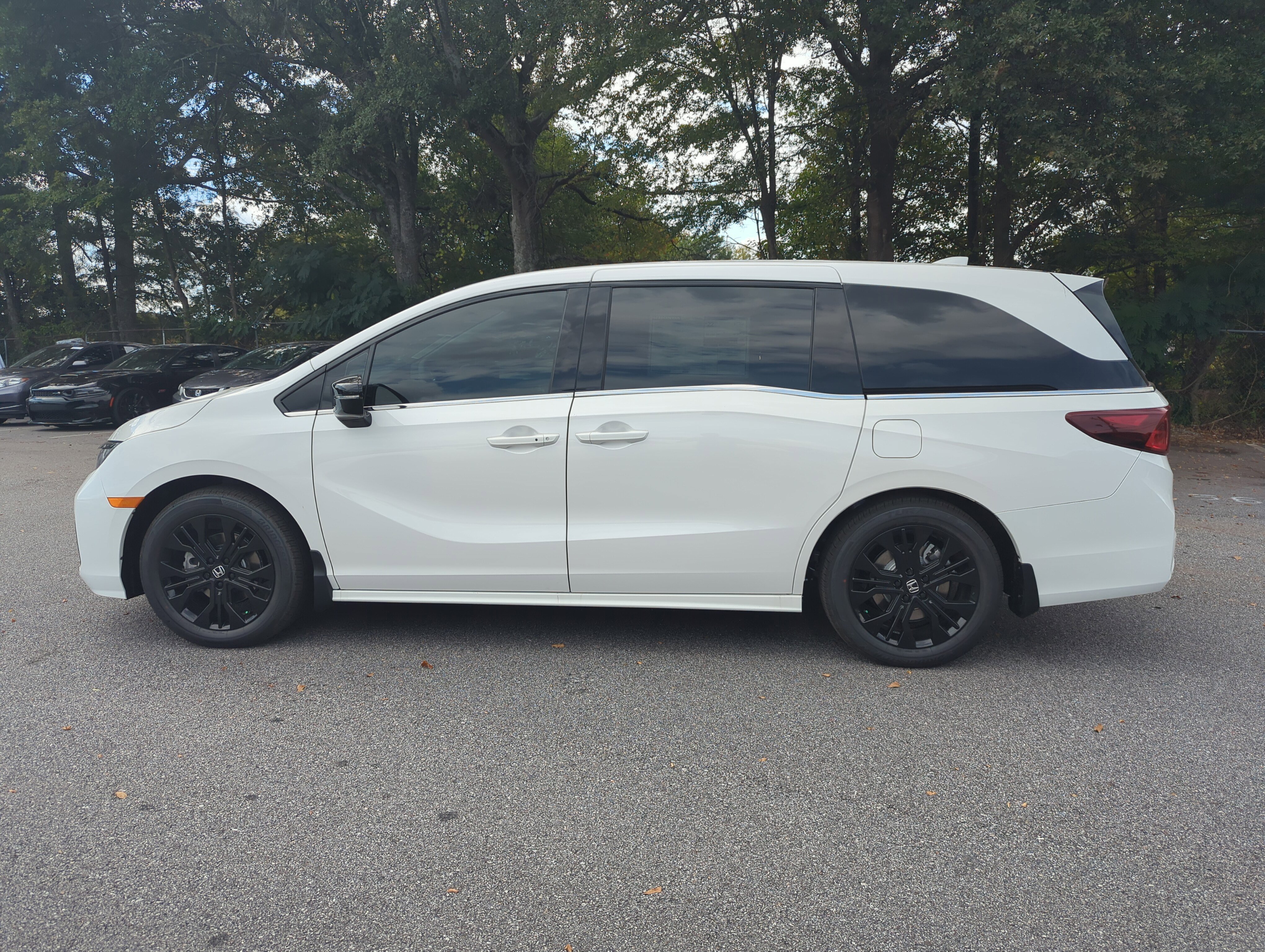 New 2026 Honda Odyssey Sport-L image 7
