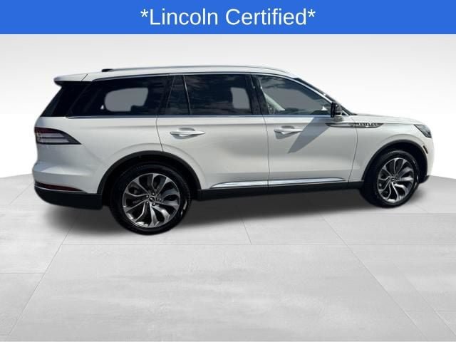 Used 2026 Lincoln Aviator Reserve w/ Illumination Package AWD/4WD image 3