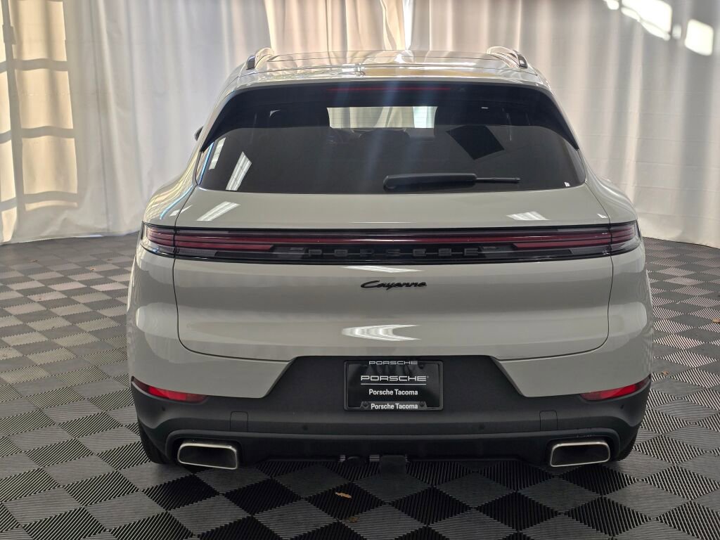 New 2026 Porsche Cayenne E-Hybrid image 6