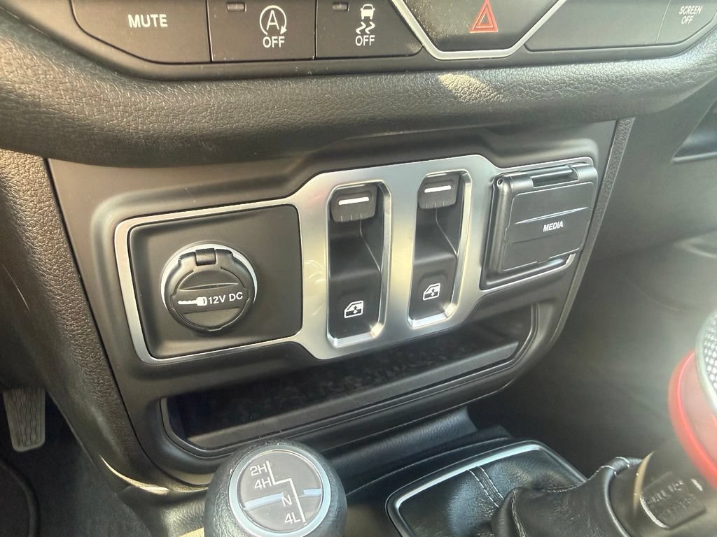 New 2026 Jeep Wrangler Sport AWD/4WD image 24