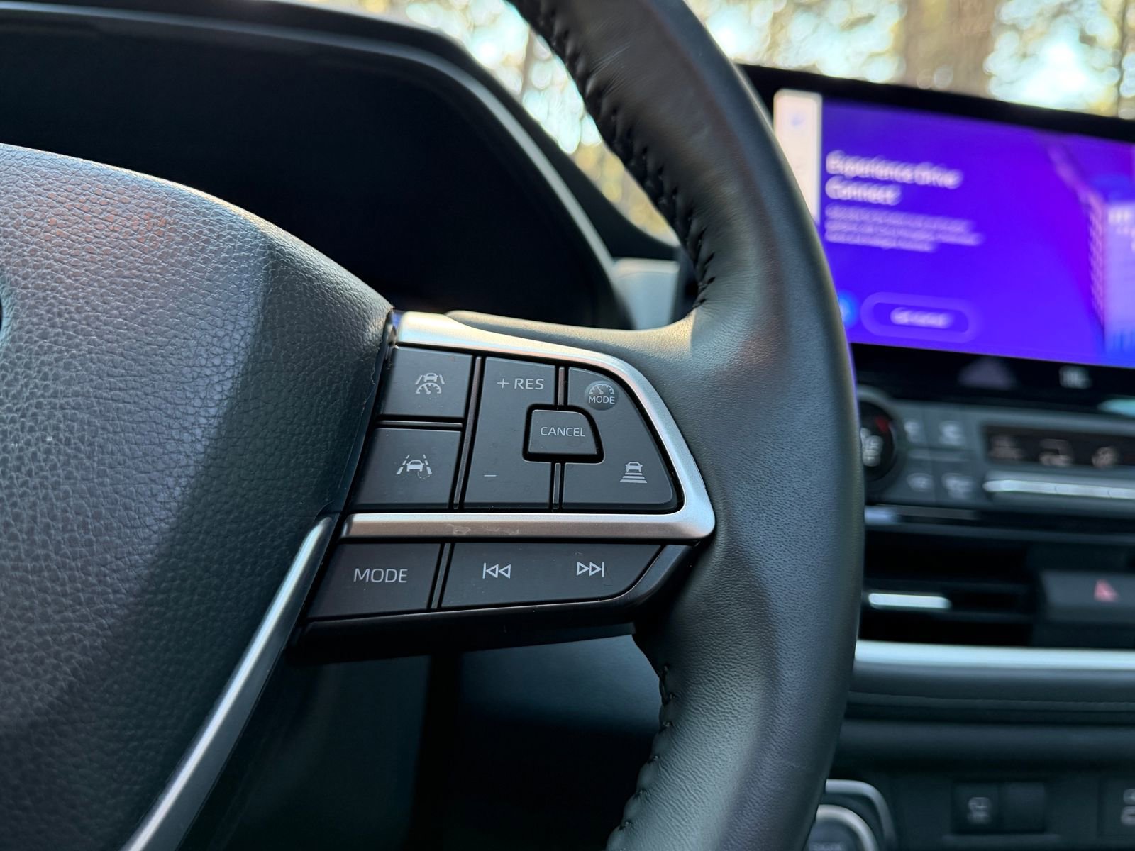 Used 2024 Toyota Grand Highlander Limited image 24