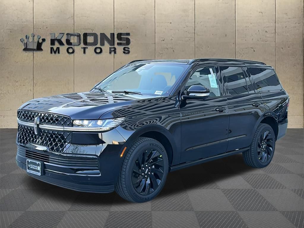 New 2026 Lincoln Navigator Reserve w/ Jet Appearance Package AWD/4WD image 2