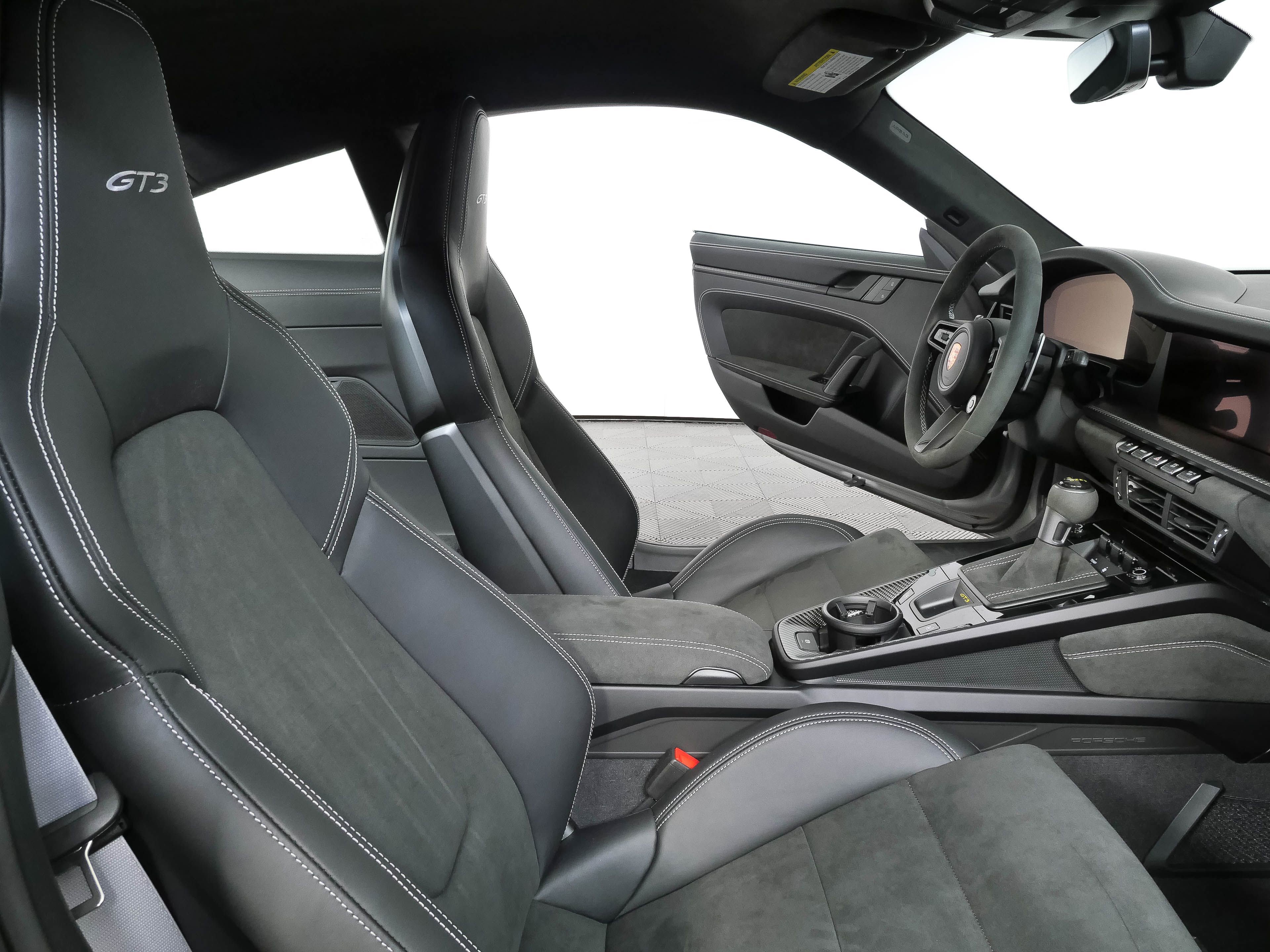 Certified 2026 Porsche 911 GT3 RWD image 21
