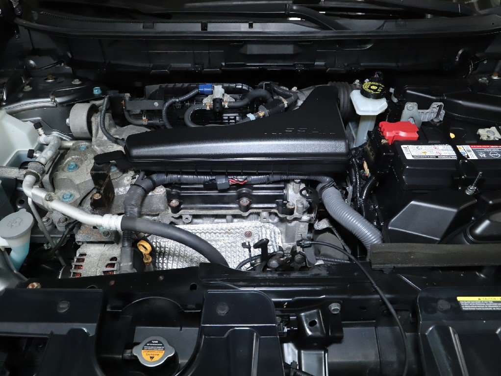 Used 2020 Nissan Rogue SV w/ Sun & Sound Touring Package AWD/4WD image 36