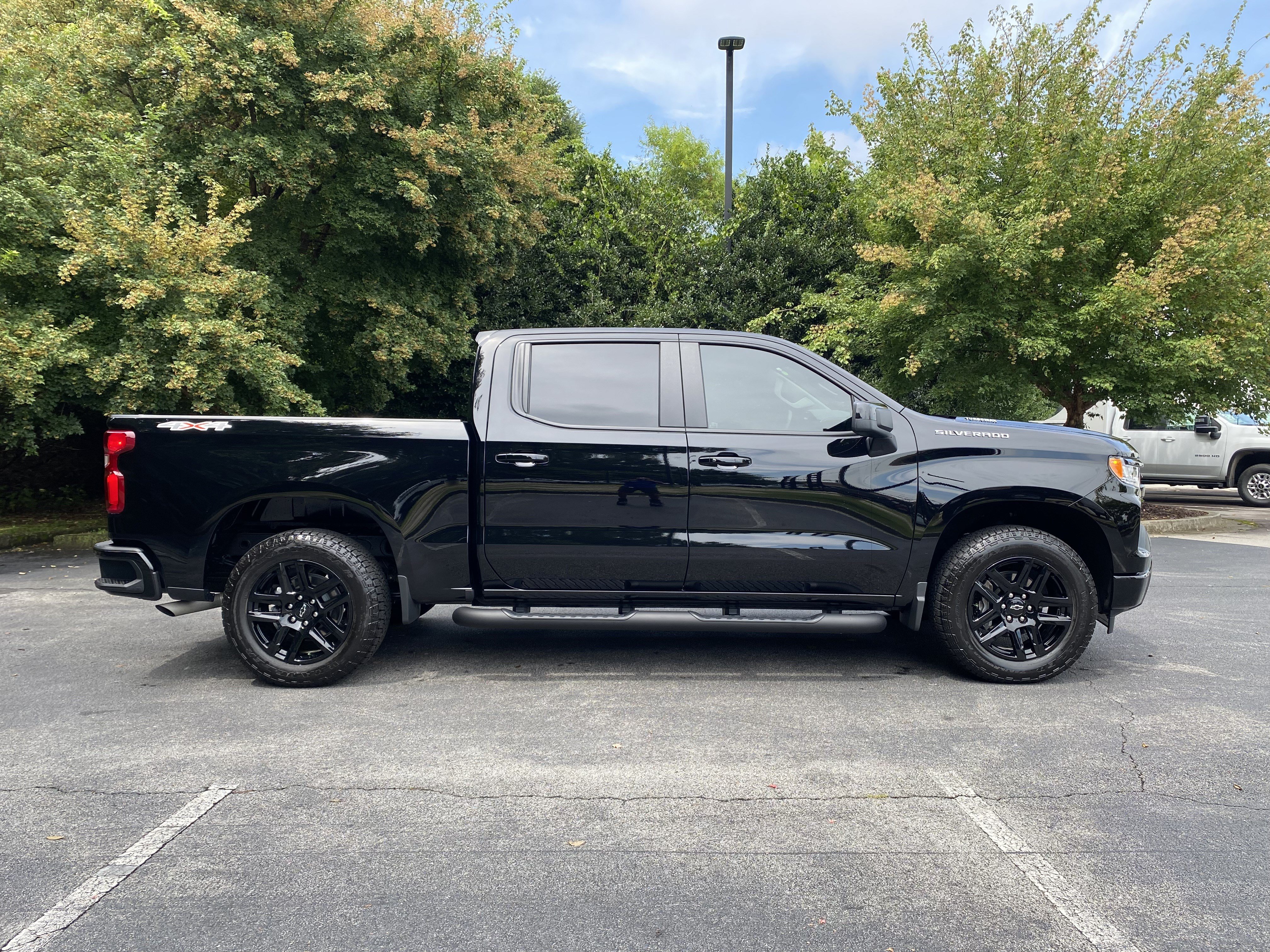 Used 2026 Chevrolet Silverado 1500 RST w/ RST Select Package AWD/4WD image 10