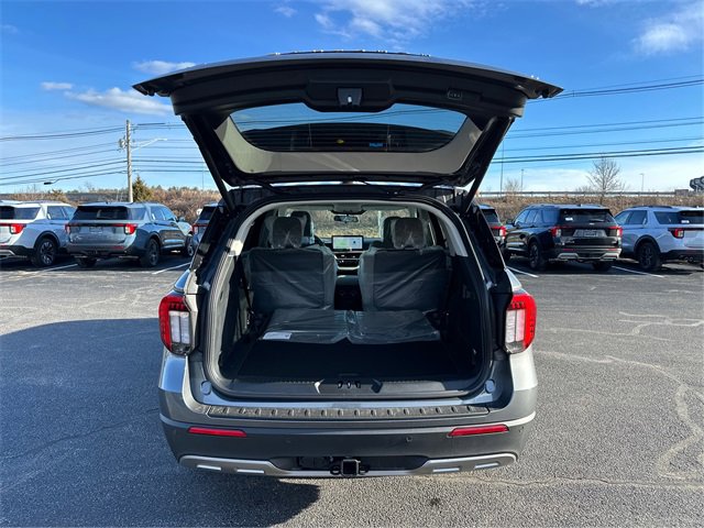 New 2026 Ford Explorer Active w/ Active Comfort Package image 11