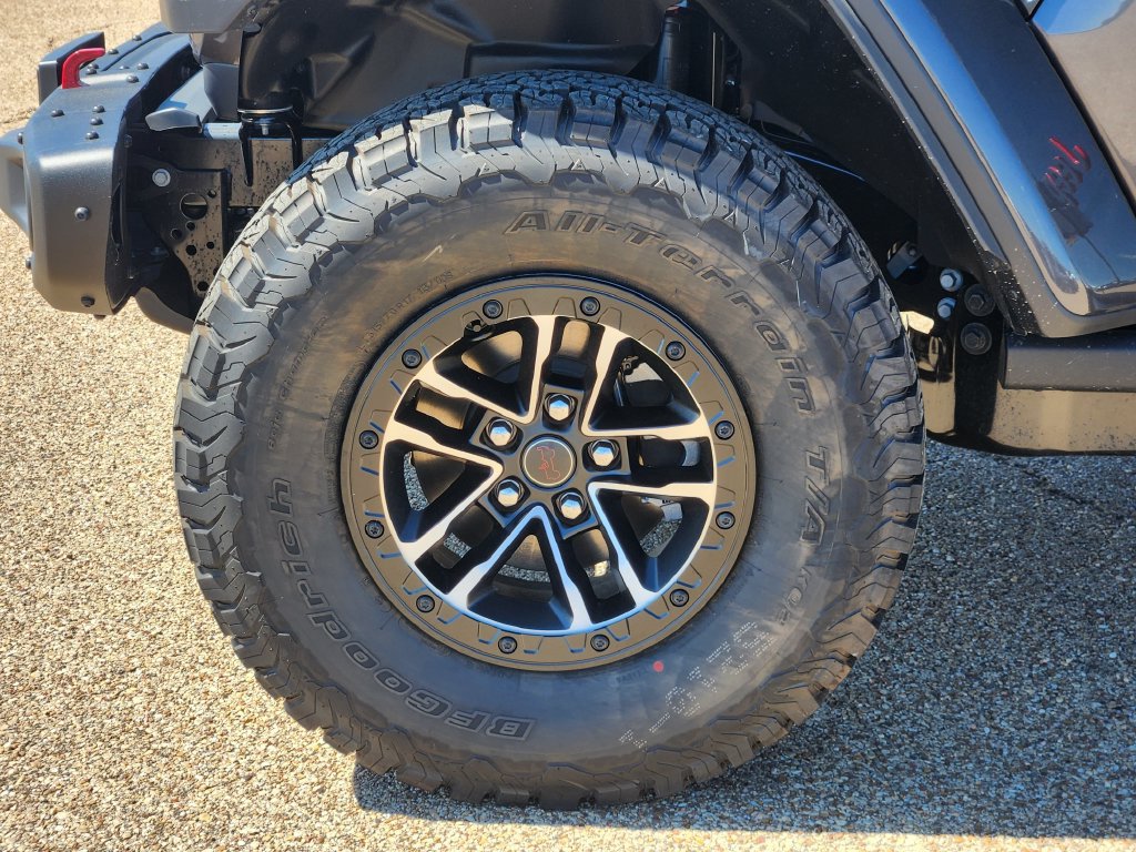 New 2027 Jeep Wrangler Unlimited Rubicon AWD/4WD image 9