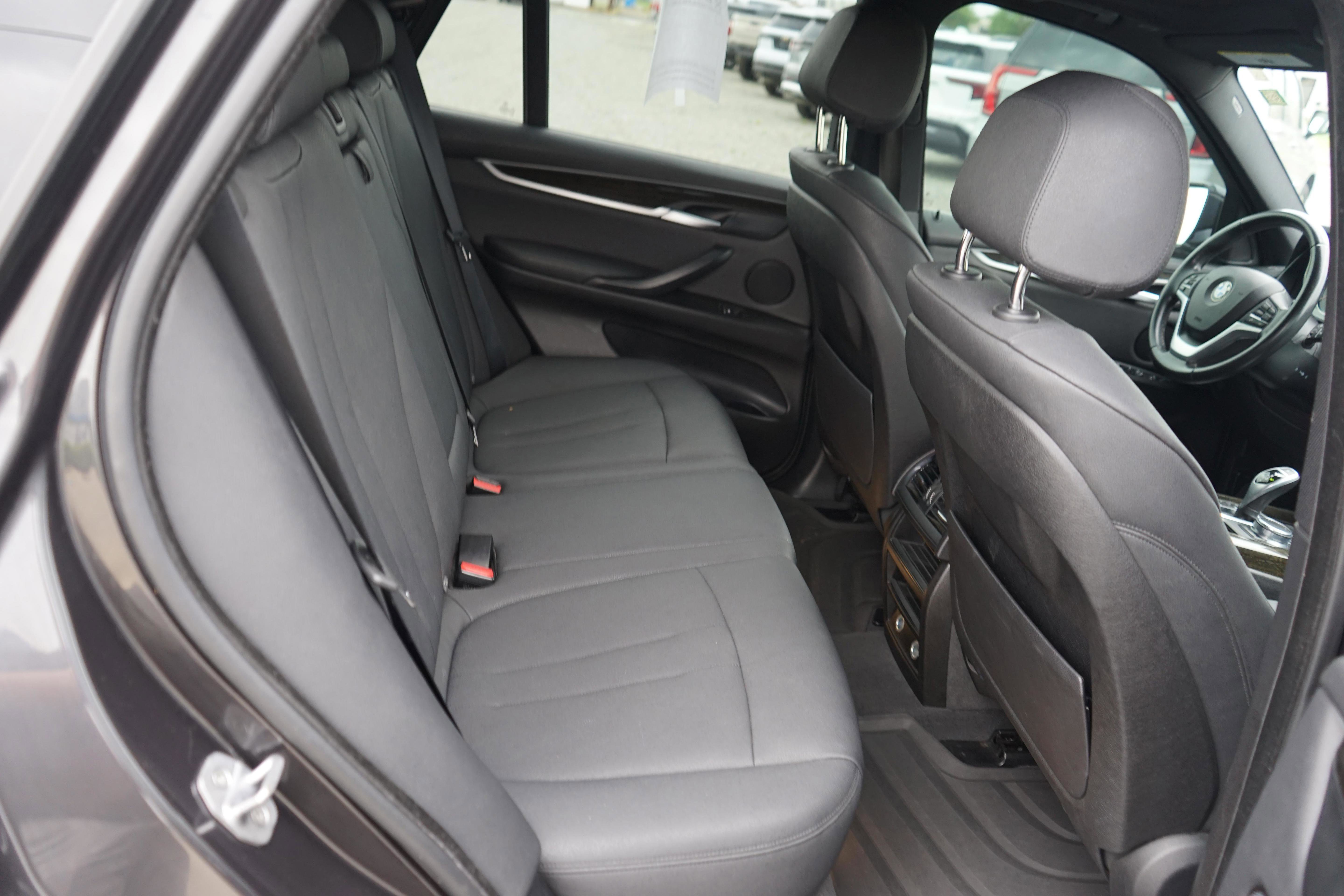 Used 2018 BMW X5 sDrive35i RWD image 23