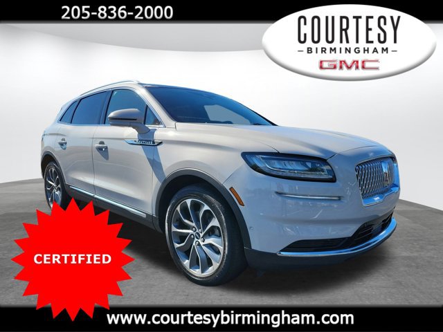 Used 2022 Lincoln Nautilus Reserve image 1