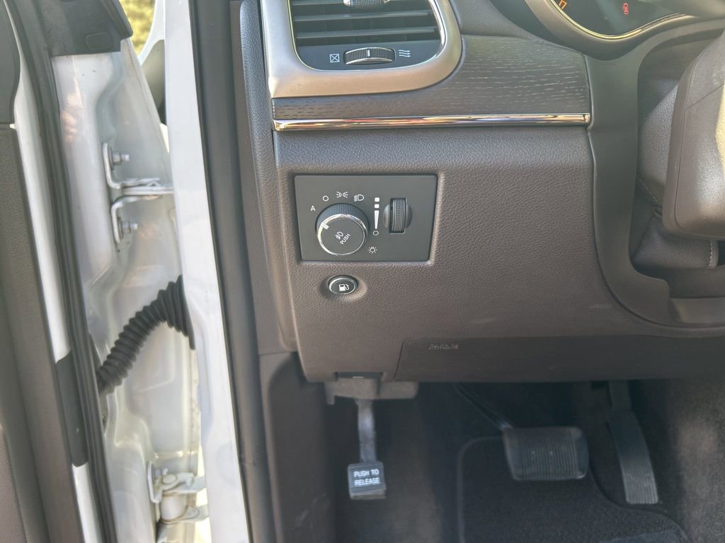 Used 2016 Jeep Grand Cherokee Summit w/ Platinum Series Group image 24