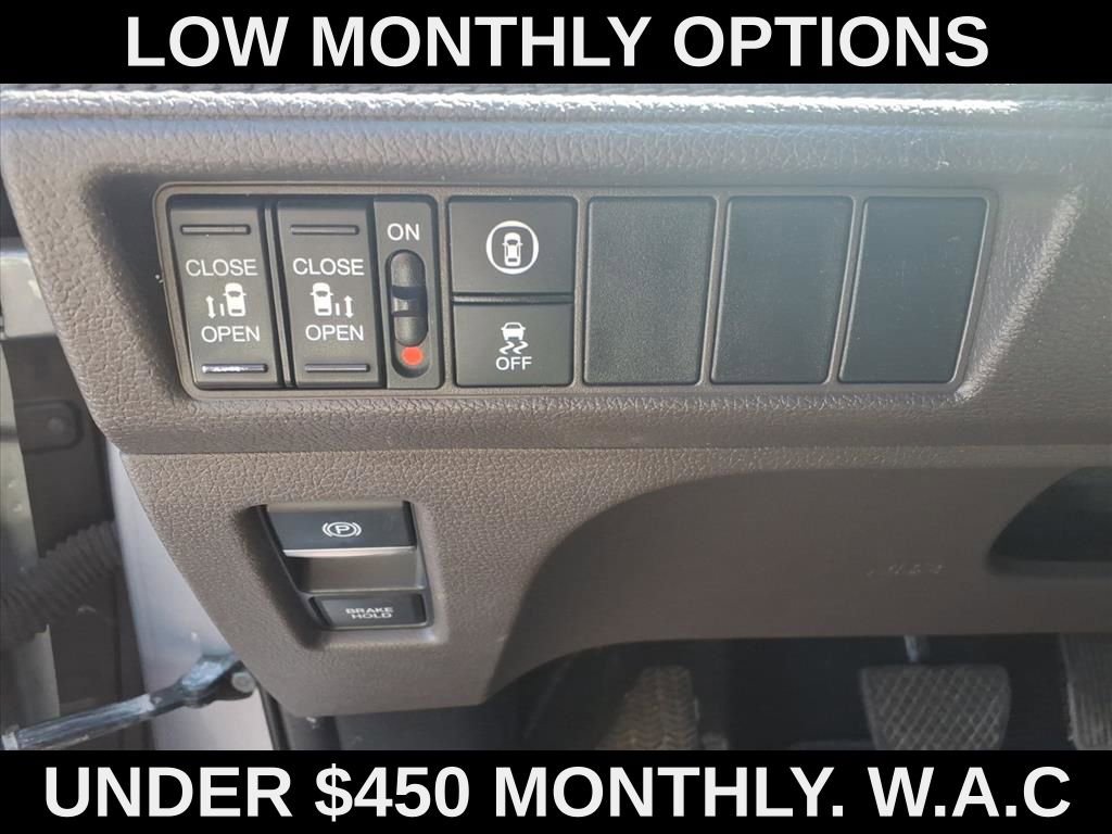 Used 2023 Honda Odyssey EX image 17