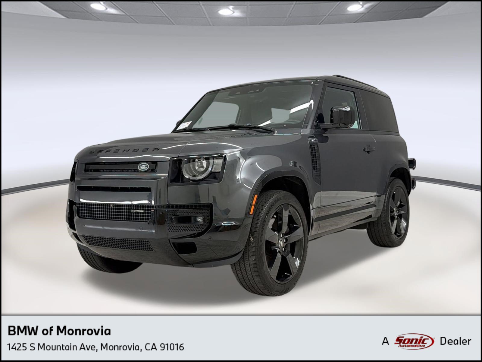 Used 2023 Land Rover Defender 90 X-Dynamic SE AWD/4WD image 1