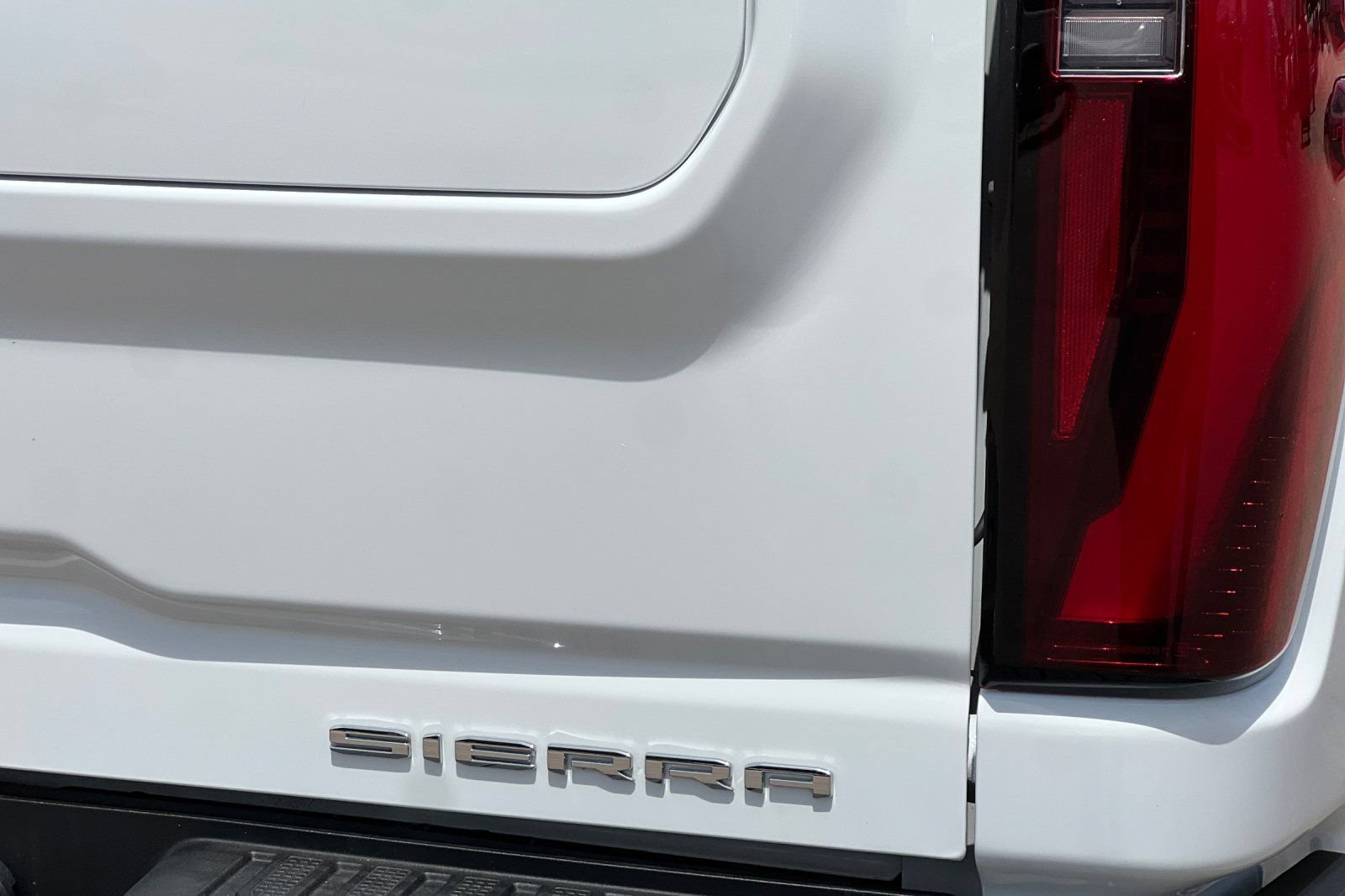 Used 2025 GMC Sierra 2500 Denali Ultimate AWD/4WD image 23