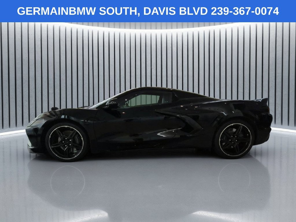 Used 2023 Chevrolet Corvette Stingray Convertible w/ Z51 Performance Package RWD image 8