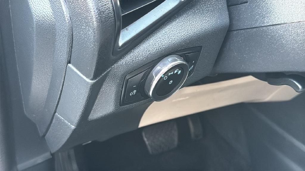 Used 2019 Ford EcoSport S FWD image 25
