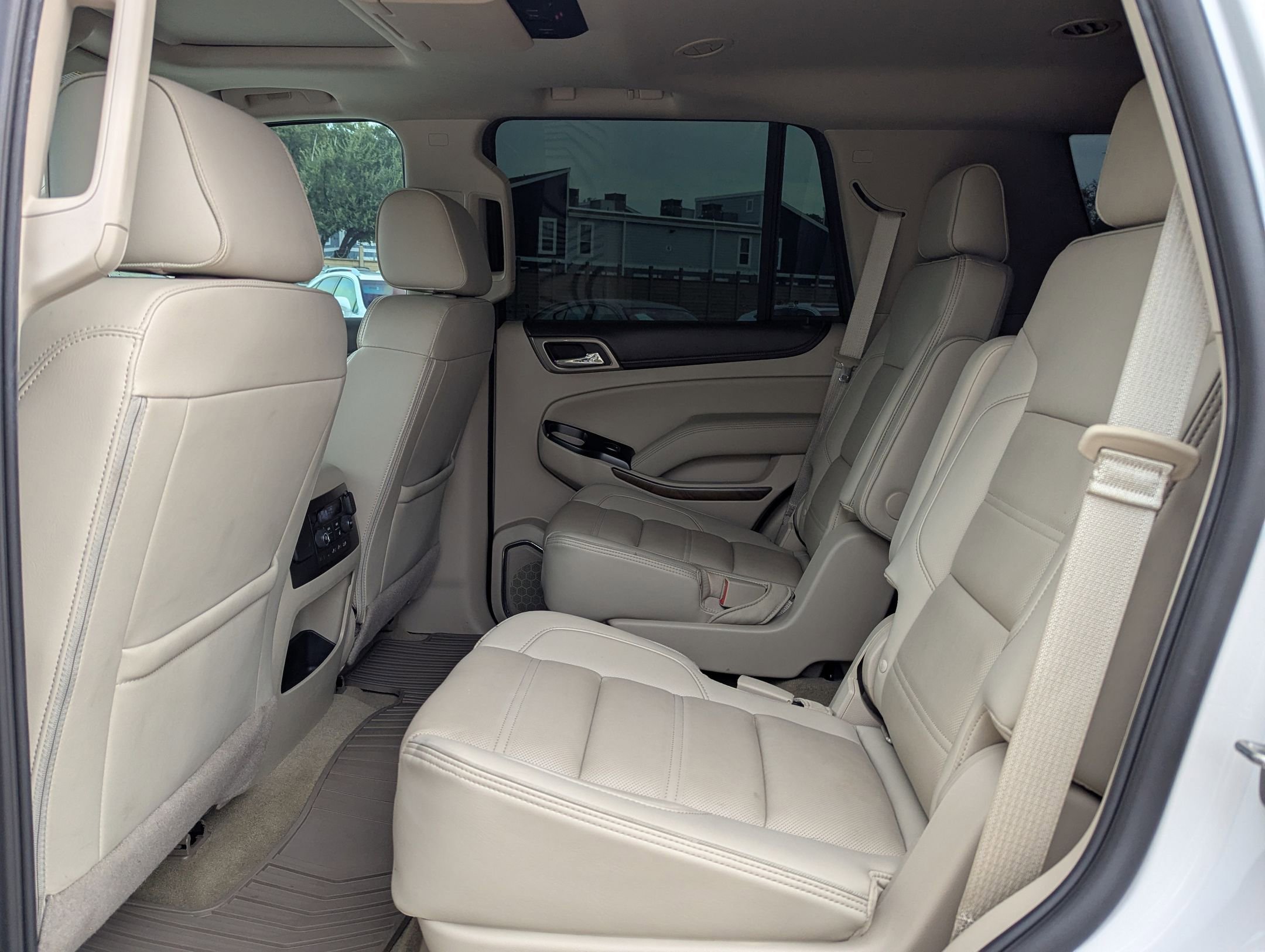 Used 2018 GMC Yukon Denali w/ Denali Ultimate Package image 15