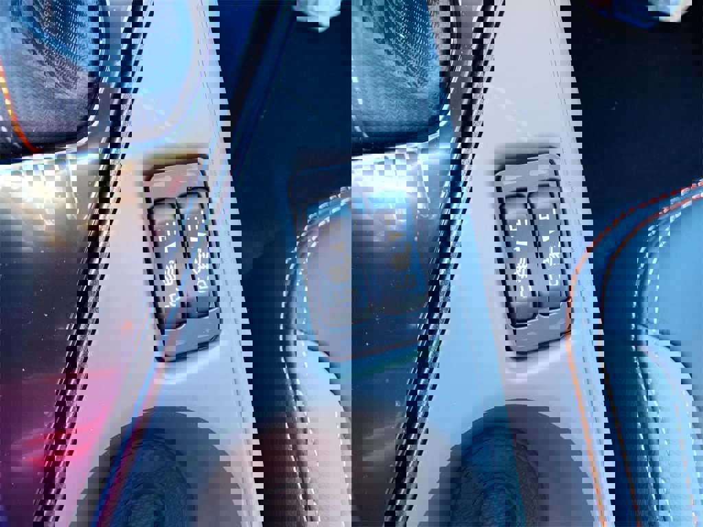 Certified 2025 Subaru Crosstrek 2.5i Limited image 18