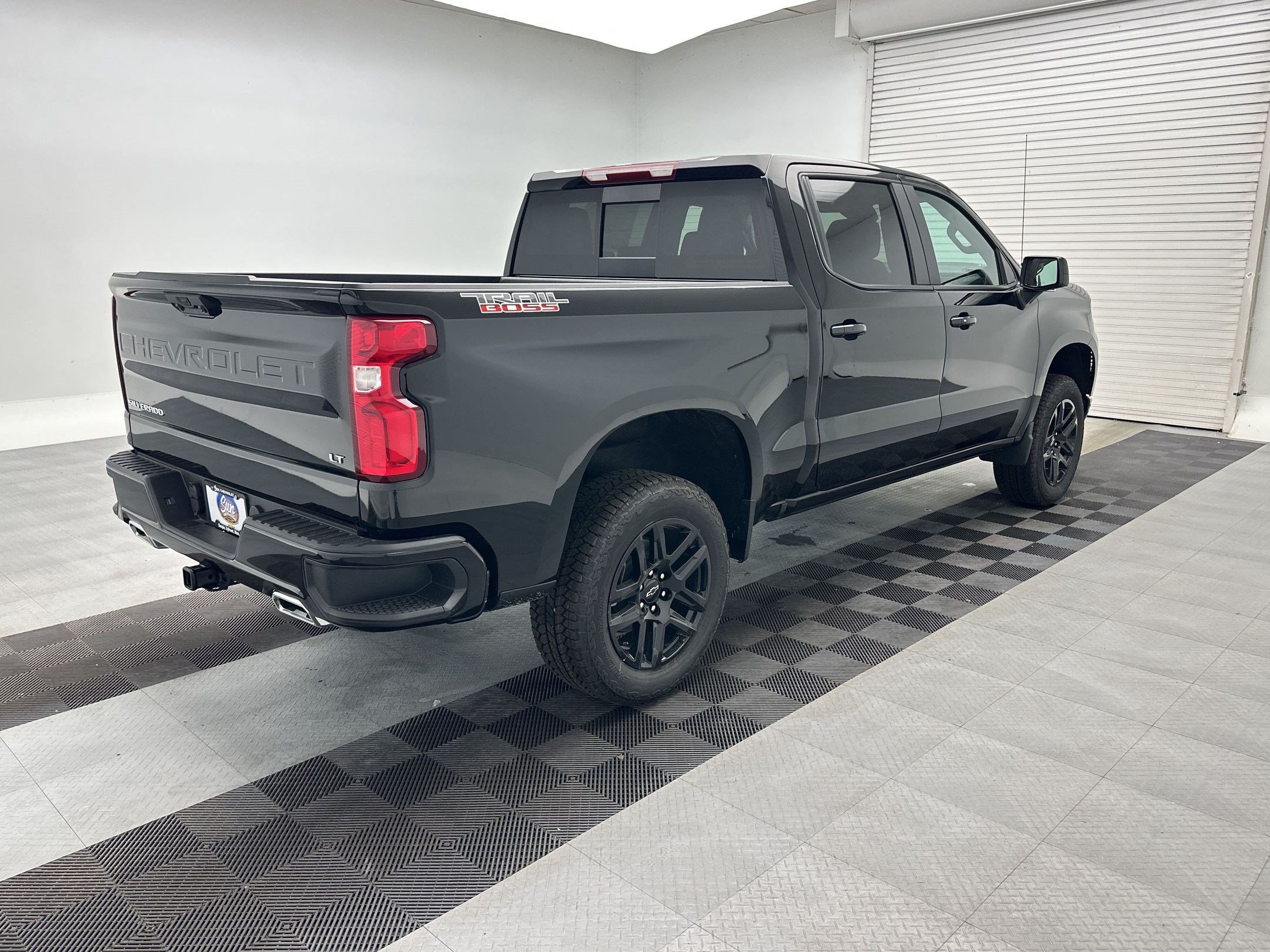 New 2026 Chevrolet Silverado 1500 LT Trail Boss w/ Convenience Package II AWD/4WD image 9