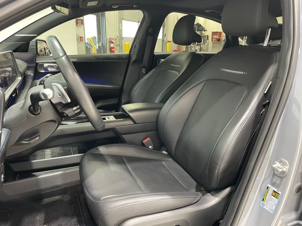 Used 2024 Hyundai Ioniq 6 Limited image 9