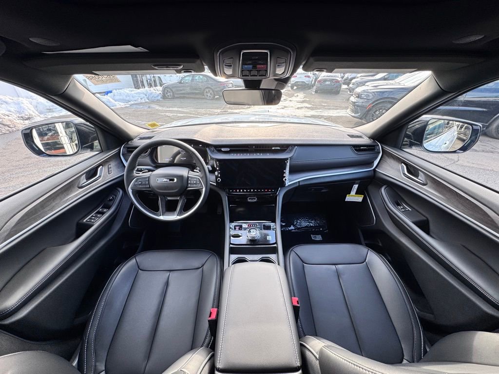 New 2026 Jeep Grand Cherokee L Limited w/ Limited Altitude Package image 27