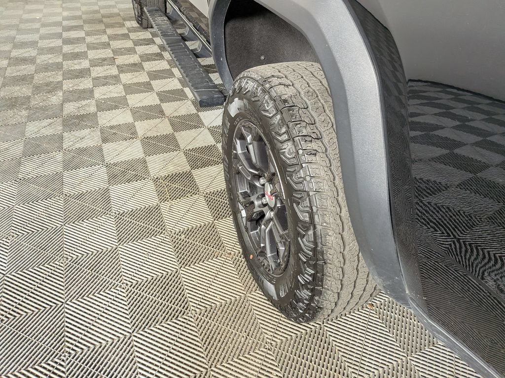 Certified 2024 GMC Canyon Elevation w/ Convenience Package AWD/4WD image 12